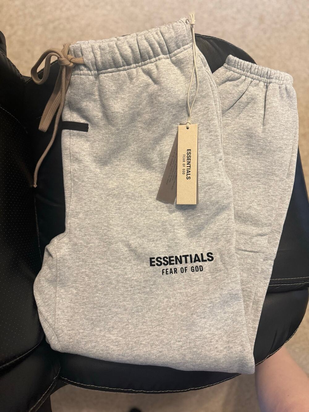 NWT Essentials Light Heather Grey Fleece Sweatpants Size XS